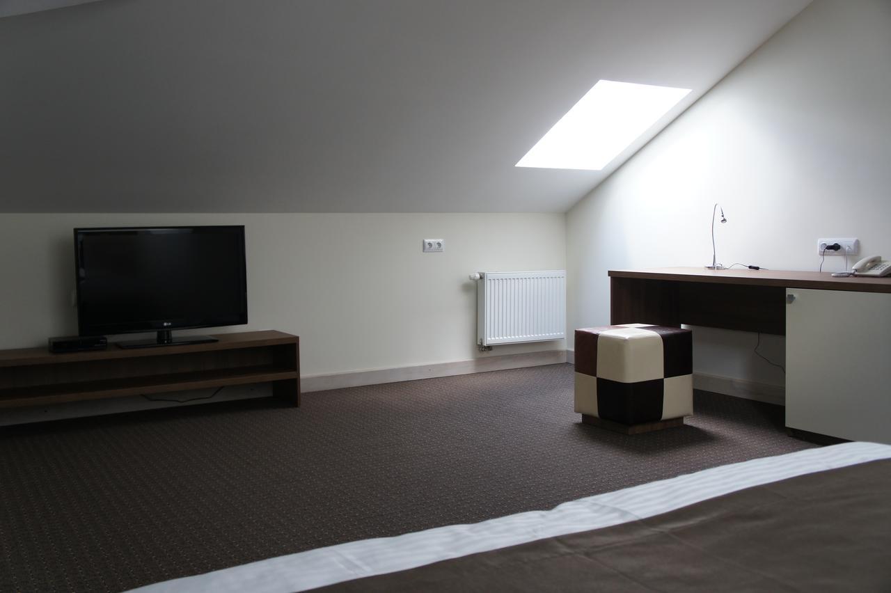 Smart Boutique Hotel Vitebsk Bagian luar foto